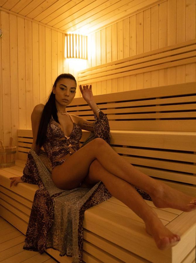 Spa & Wellness By Des Anglais " Accesso Spa Compreso" Санремо Экстерьер фото